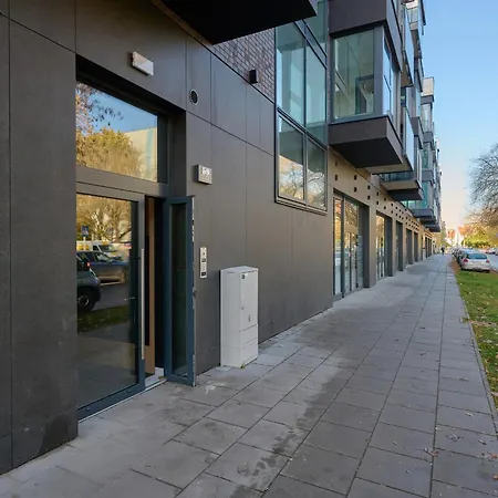 New Studio Nyska With Free Garage By Renters Wrocław