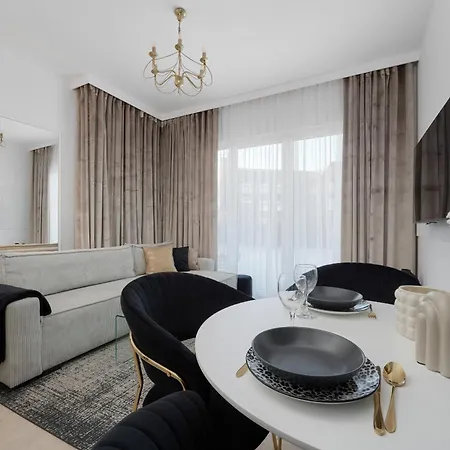 New Studio Nyska With Free Garage By Renters Apartamento *
