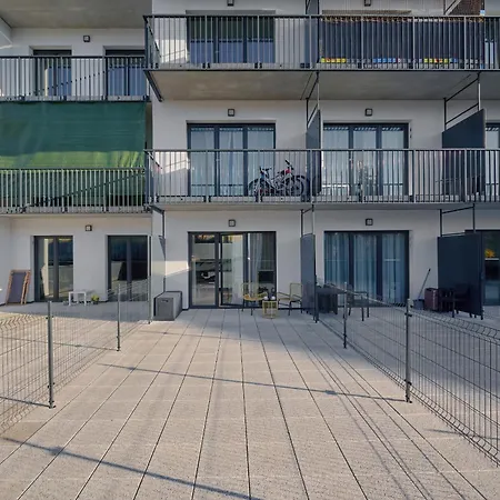 New Studio Nyska With Free Garage By Renters Lägenhet