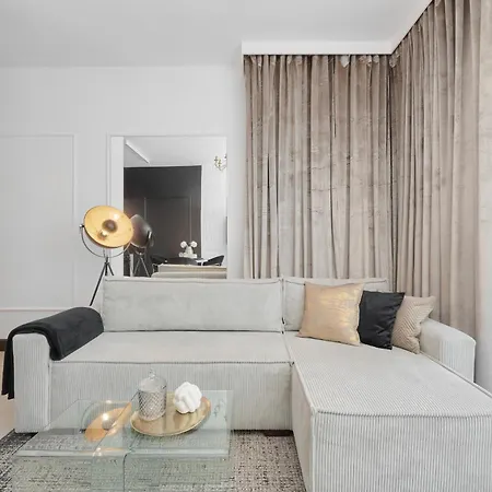 Lägenhet New Studio Nyska With Free Garage By Renters Wrocław